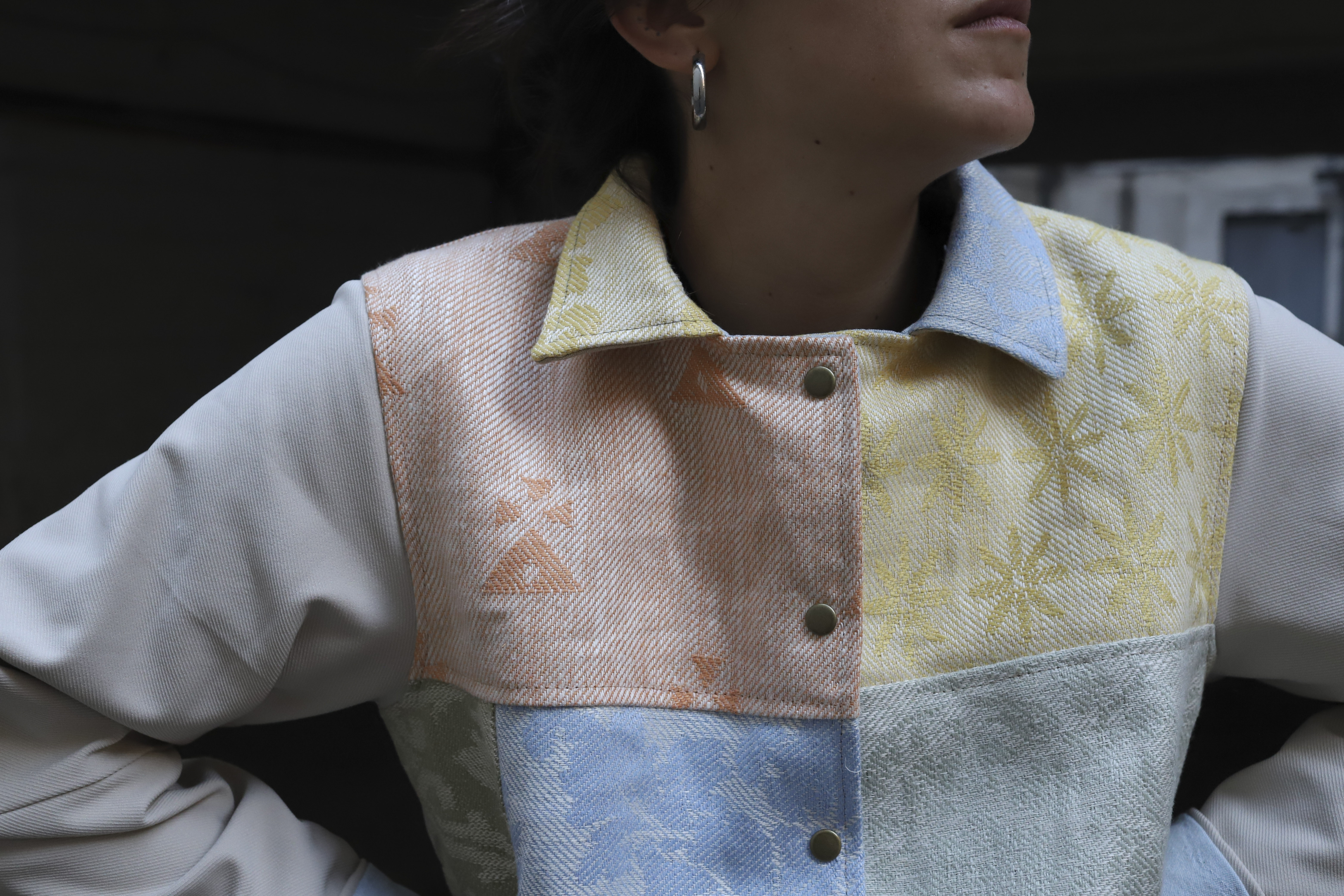 Descubre nuestras chaquetas únicas de lino 