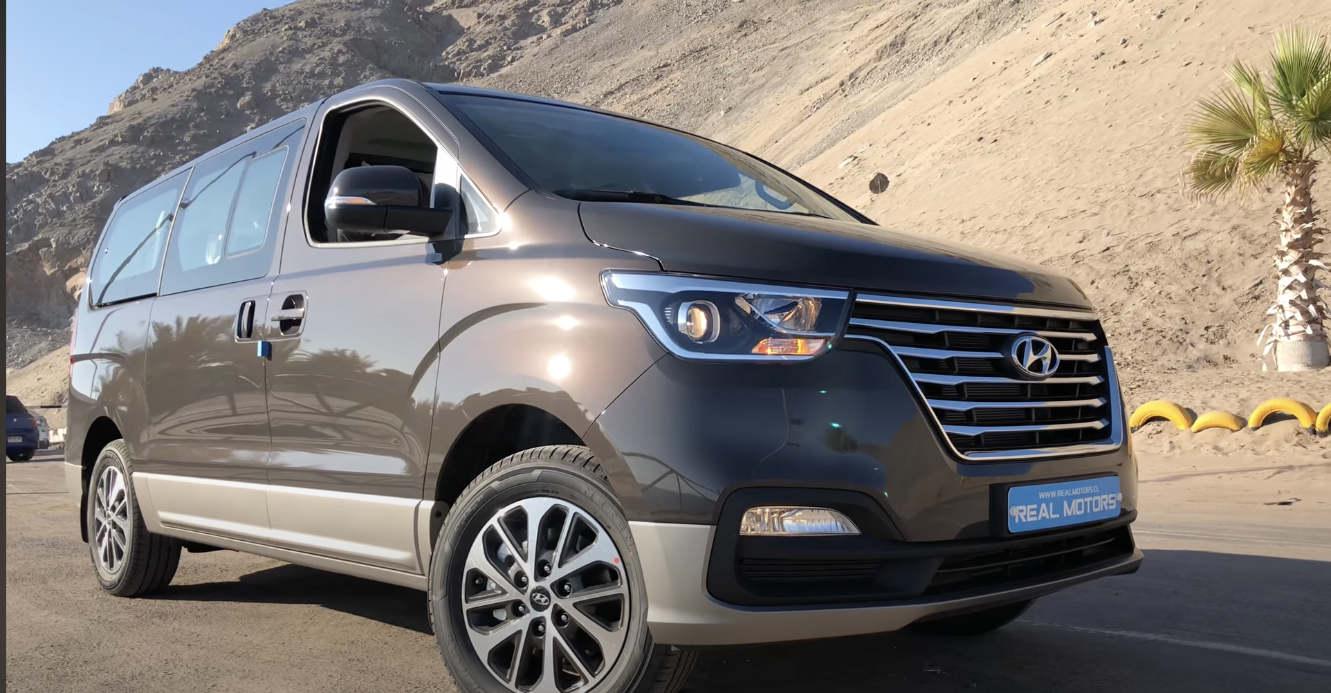 HYUNDAI ALL NEW STARE URBAN 4WD