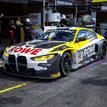 <strong>LÍNEA RACING</strong>