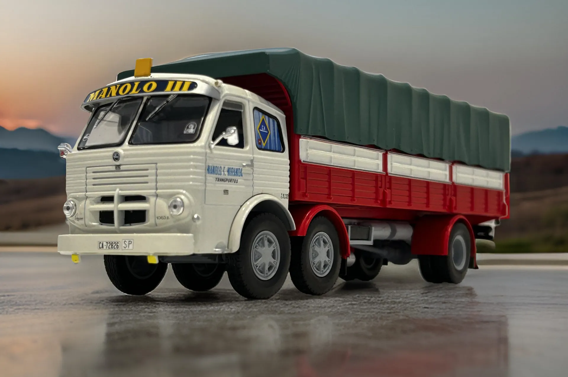 CAMIONES PEGASO A ESCALA