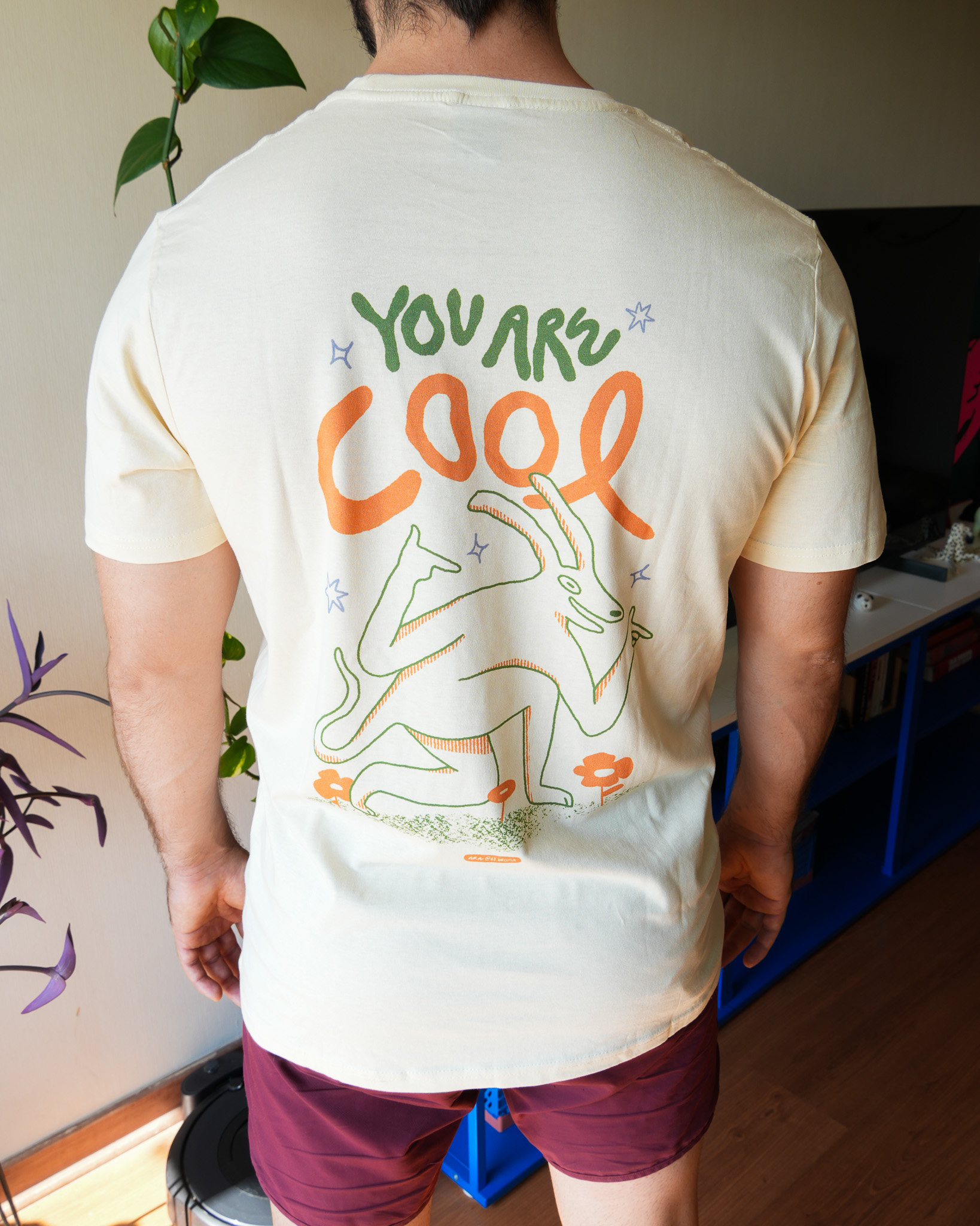 <b>The Dog Thinks<br>You Are Cool 😎</b>