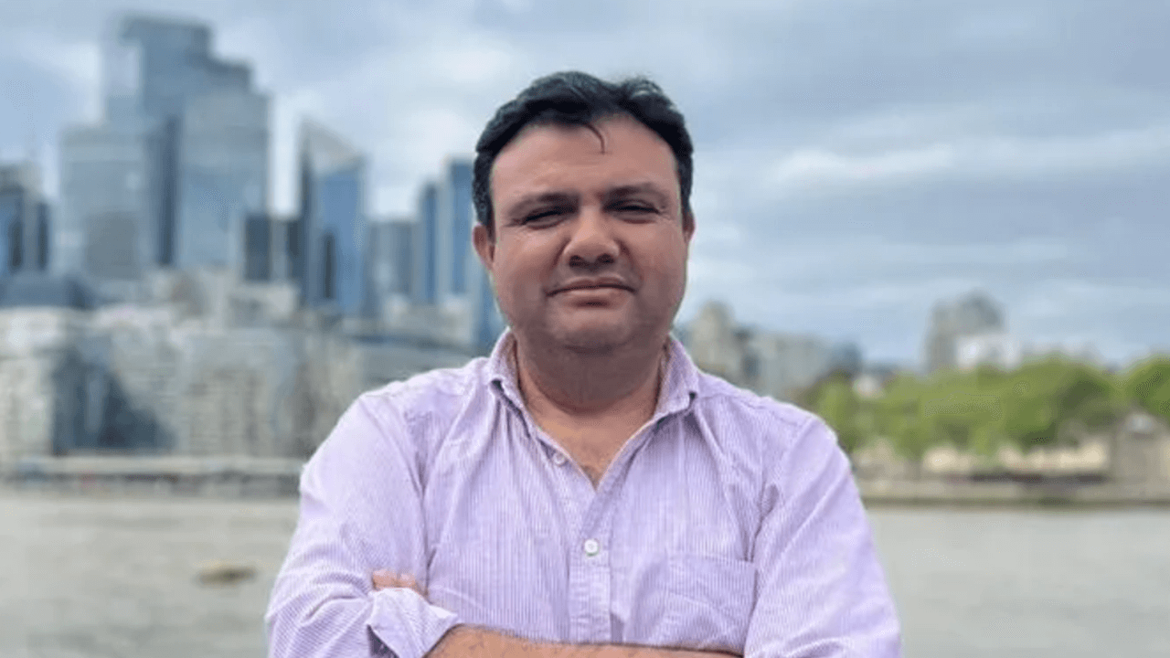 <b>Cristian Escobedo Catalán</b>