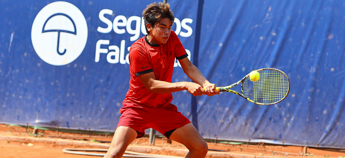 Max Becerra: Potencia formada en el extranjero