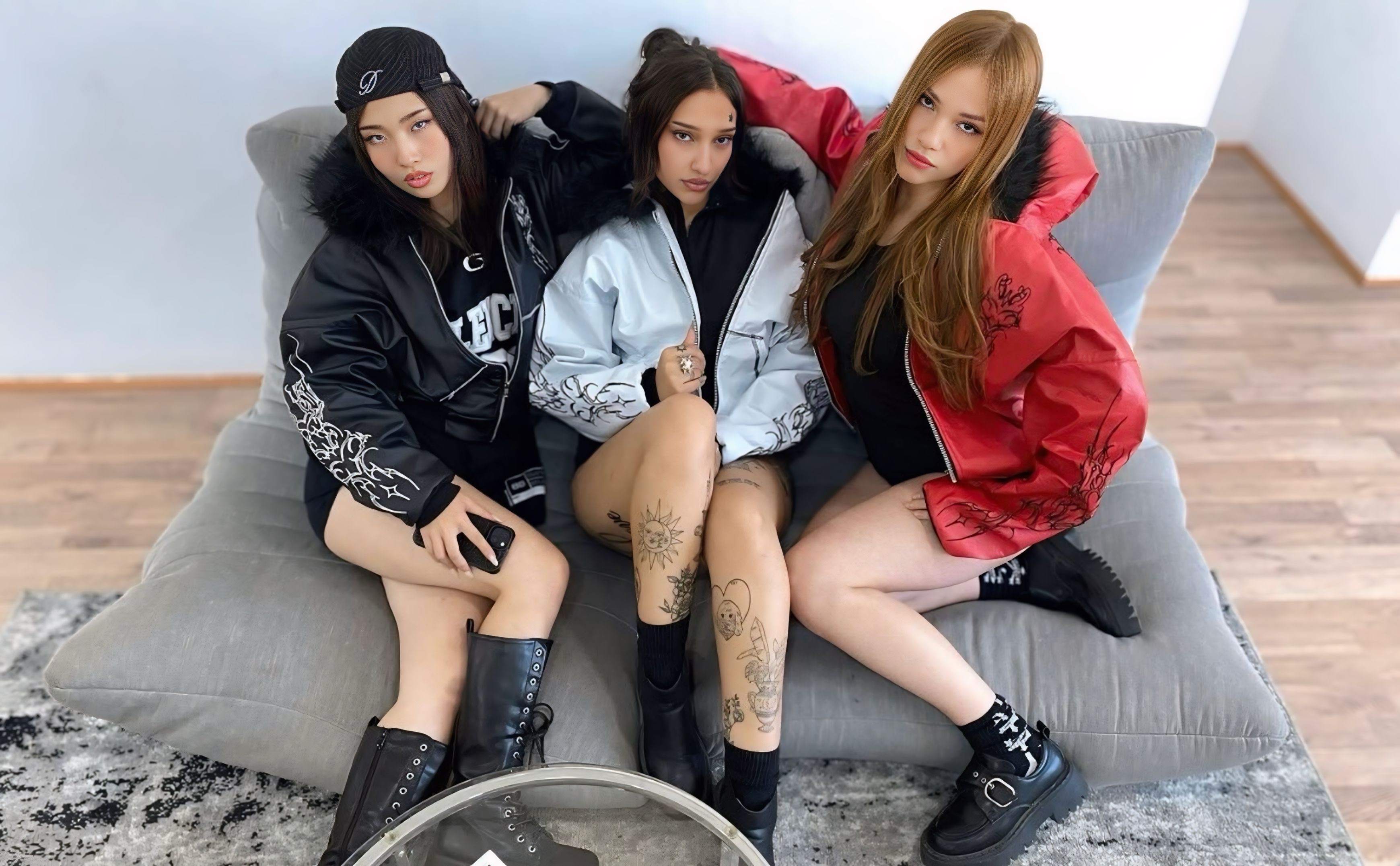 JACKETS 