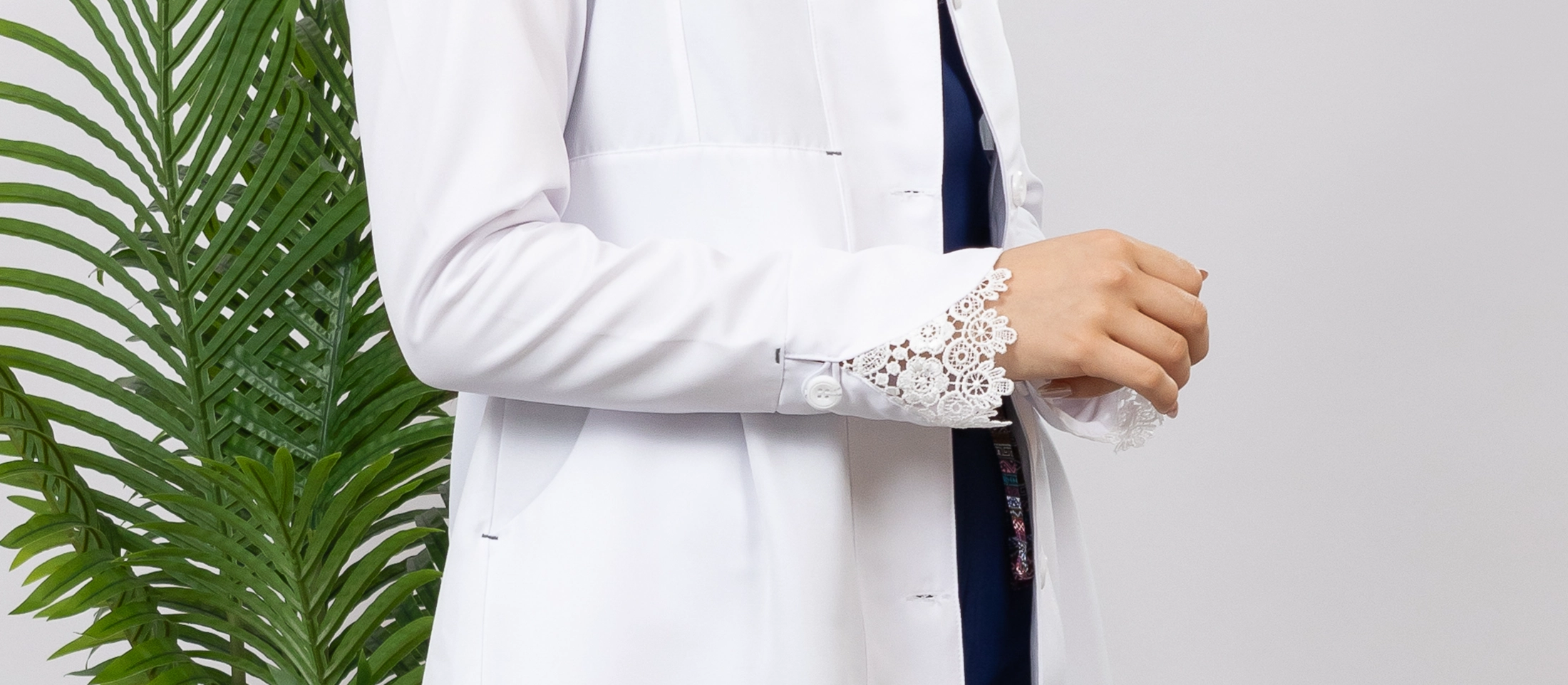 Descubre nuestros guardapolvos para mujer