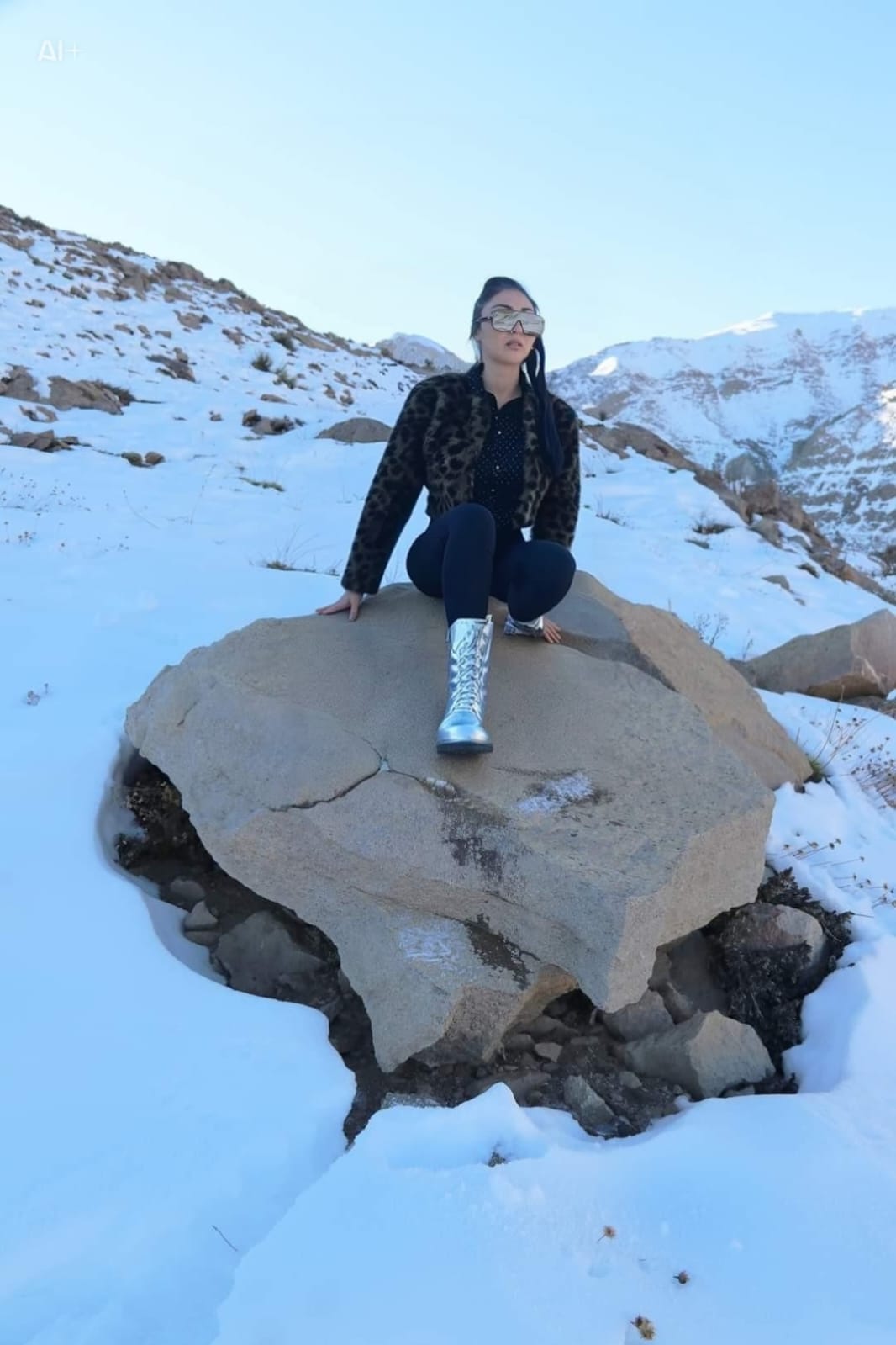 ABRIGO DE PIEL CORTO PARA TODA OCACION 