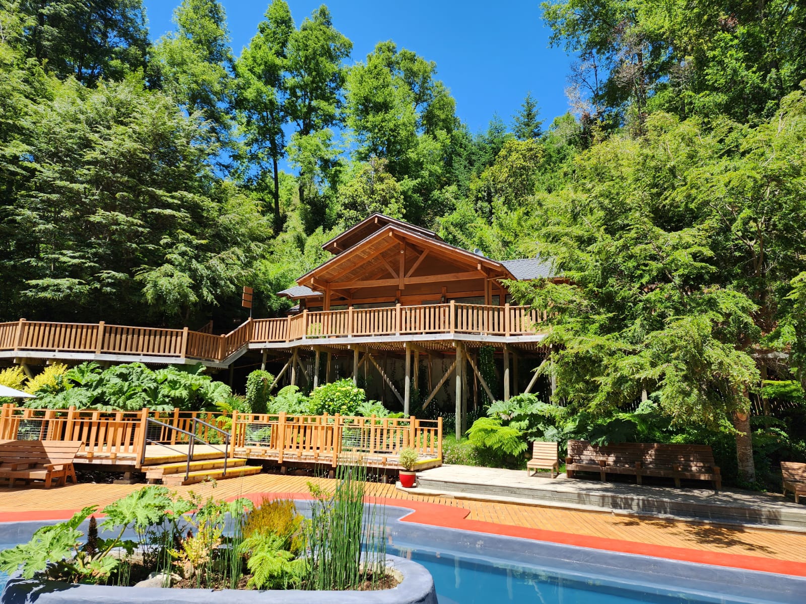 <blockquote><p data-placeholder="Quote..."><b>Vive una experiencia termal única.<br>Sin Apuros, Tú controlas tu tiempo.</b></p><p><cite data-placeholder="Attribution"></cite></p></blockquote>