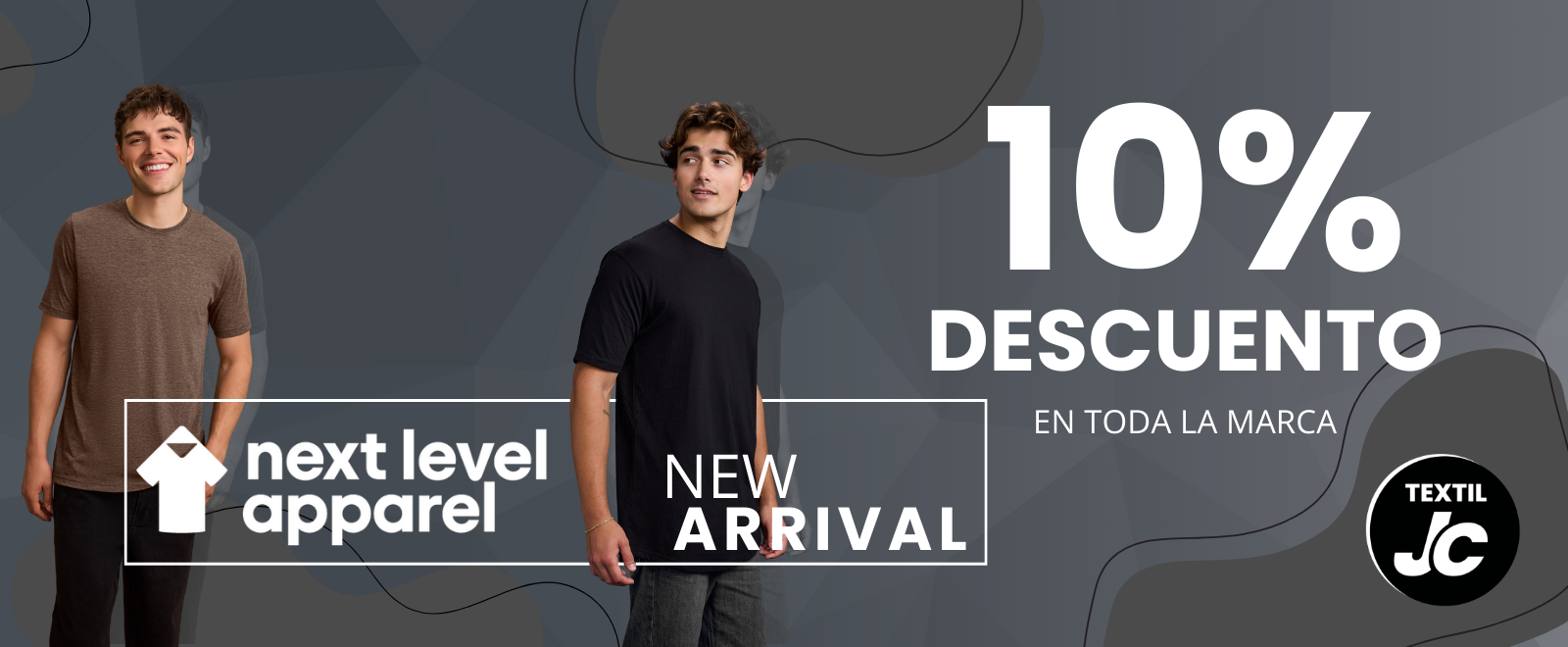 Dos modelos masculinos usando poleras.