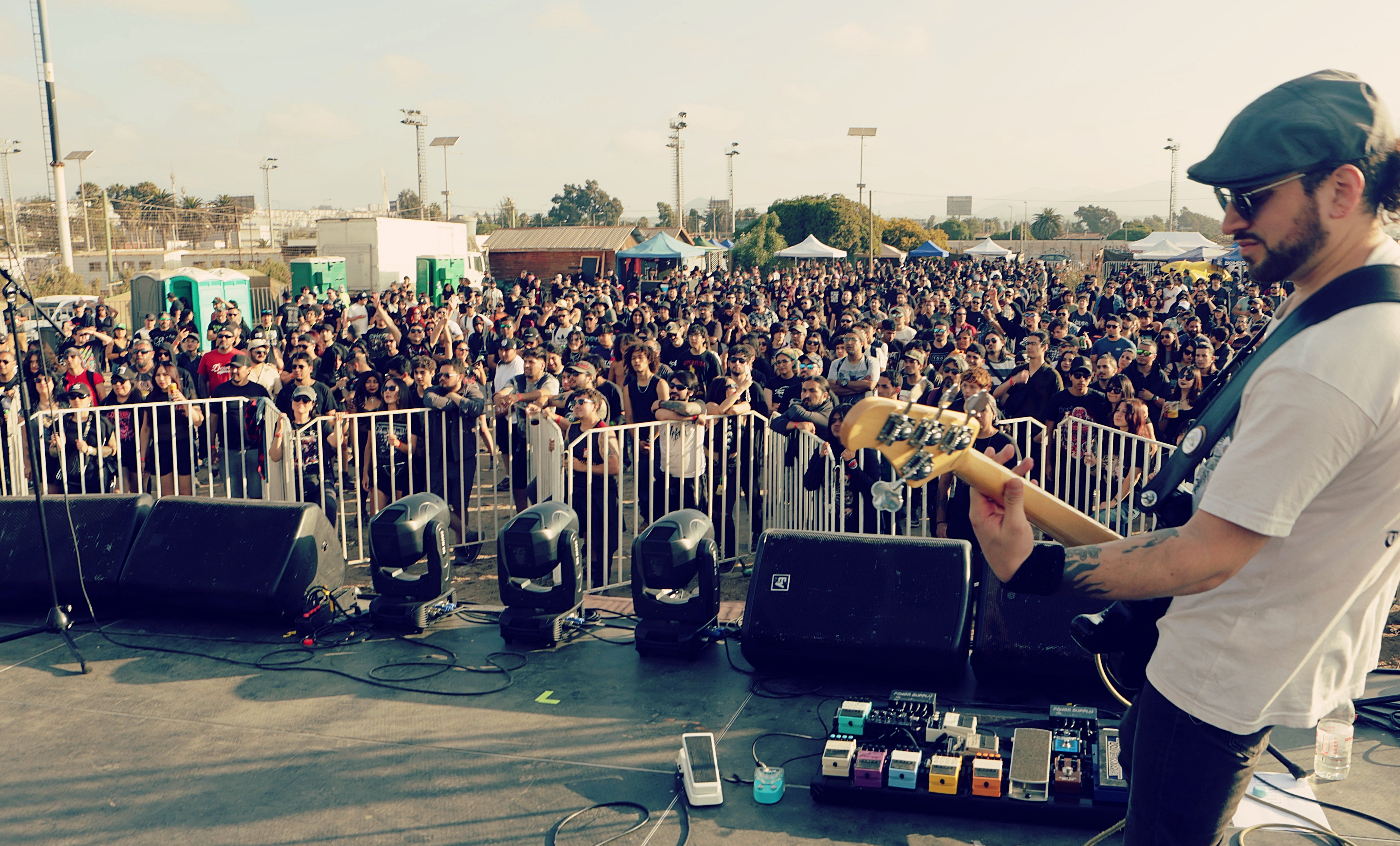 GLOBAL MUSIC<div>PRODUCCIONES<br></div>