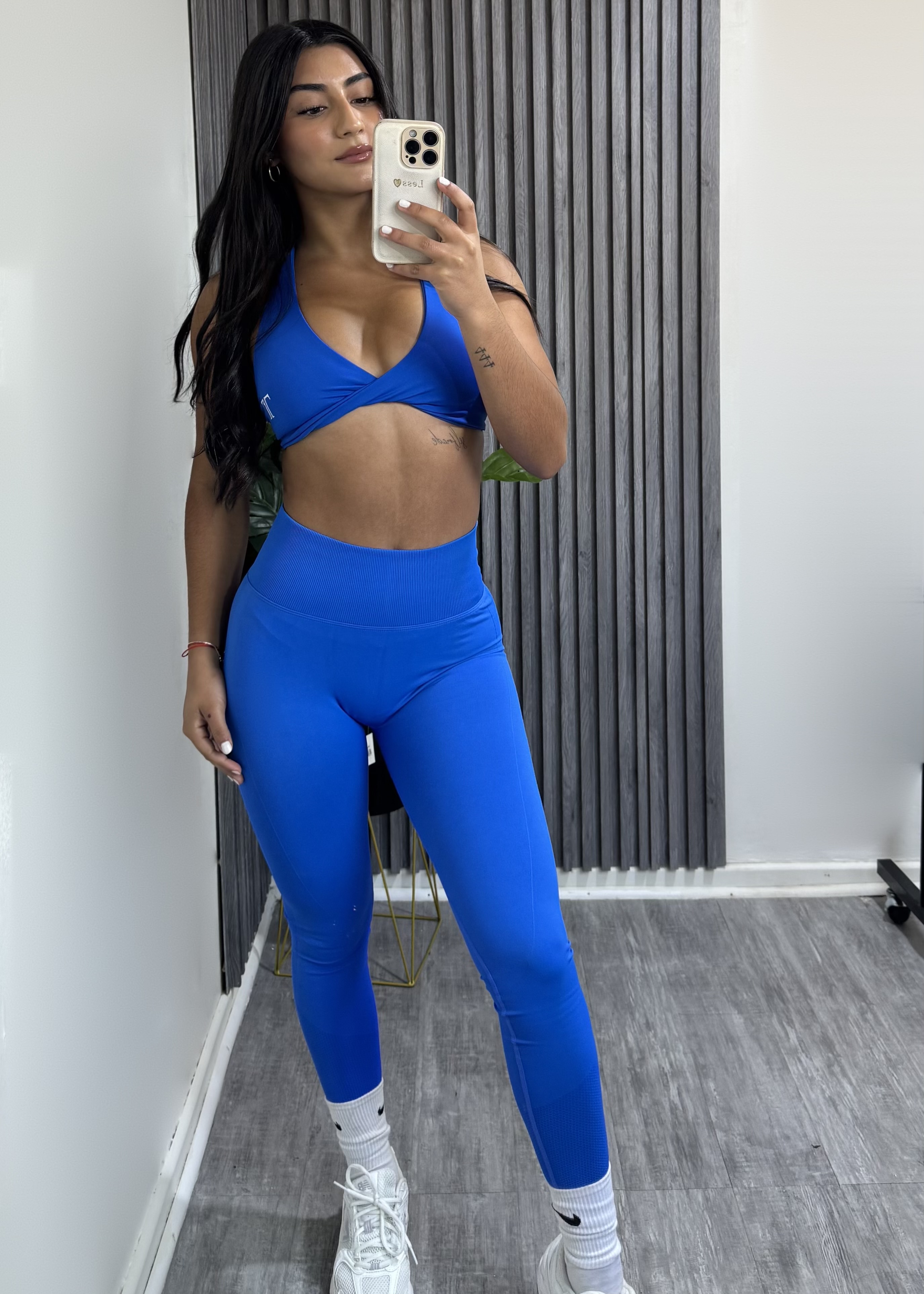 short & leggins