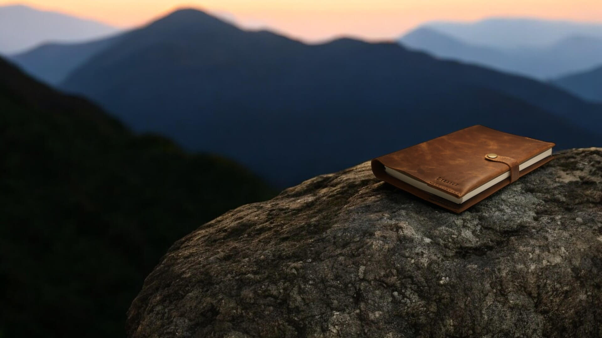 DONDE EL CUERO SE ENCUENTRA CON LA AVENTURA