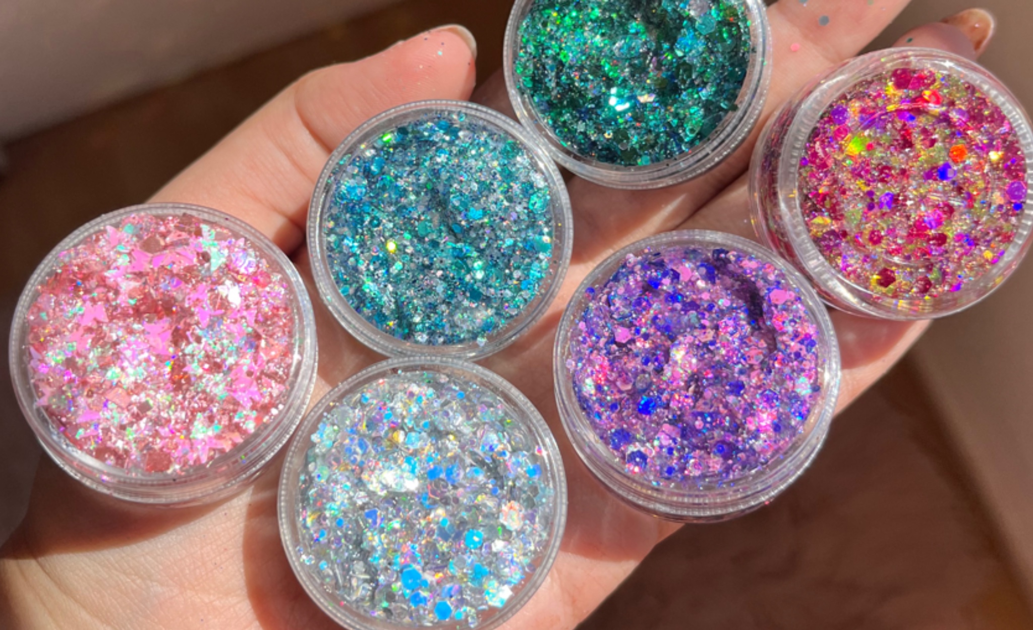 GLITTER BAR