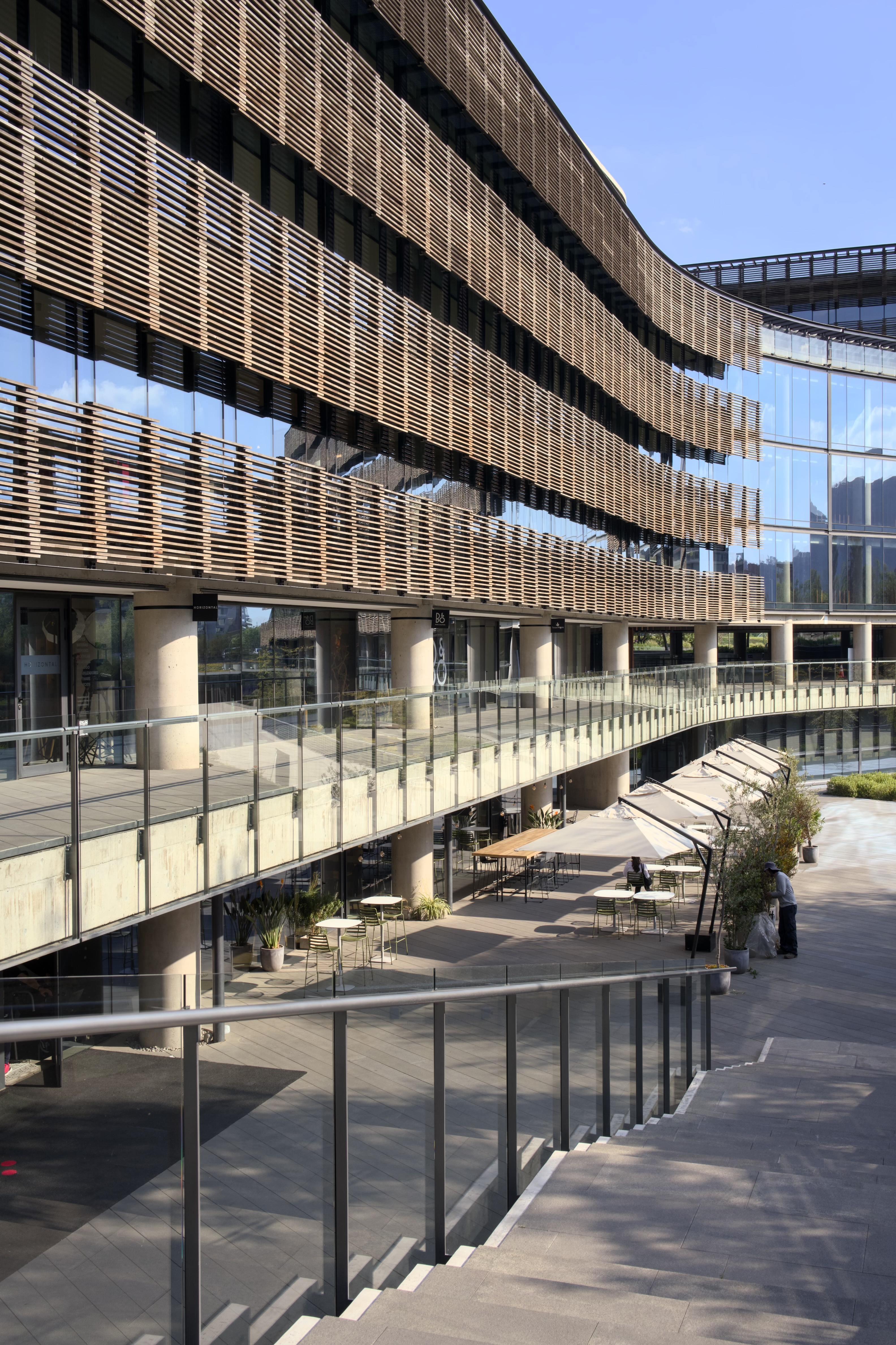 Agenda tu consignación. 