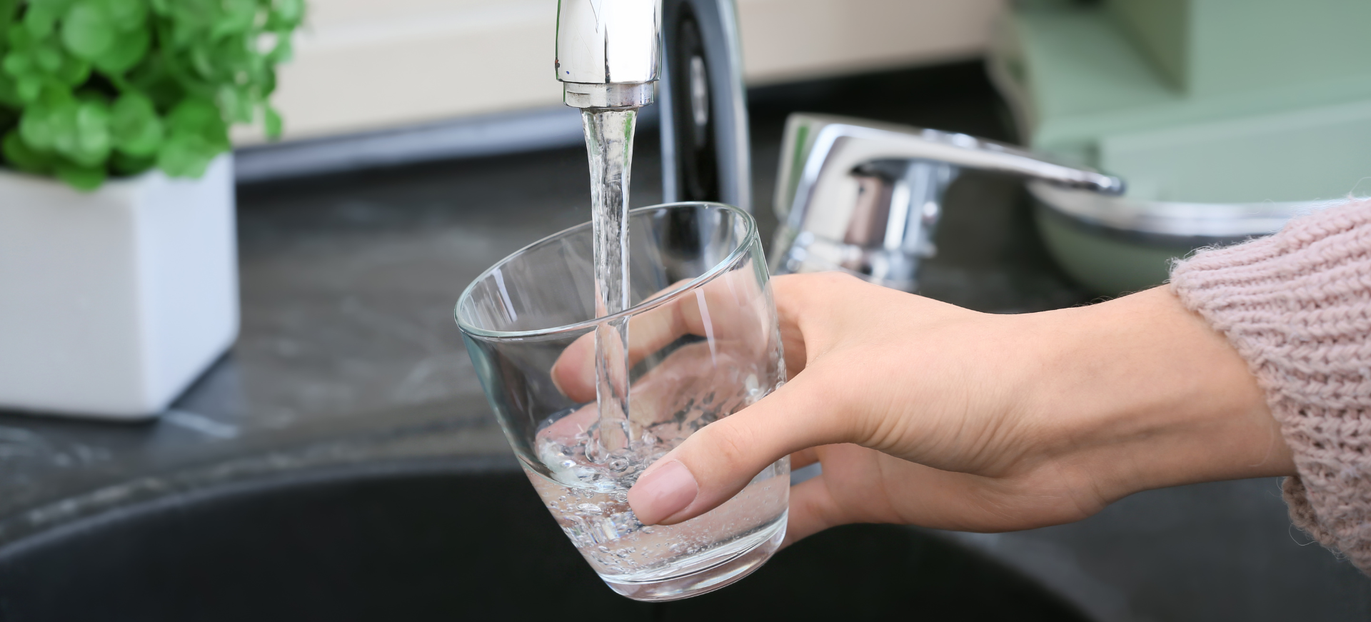 
<h3 data-start="457" data-end="494">Más que agua, conectamos contigo.</h3><p data-start="497" data-end="671"></p>