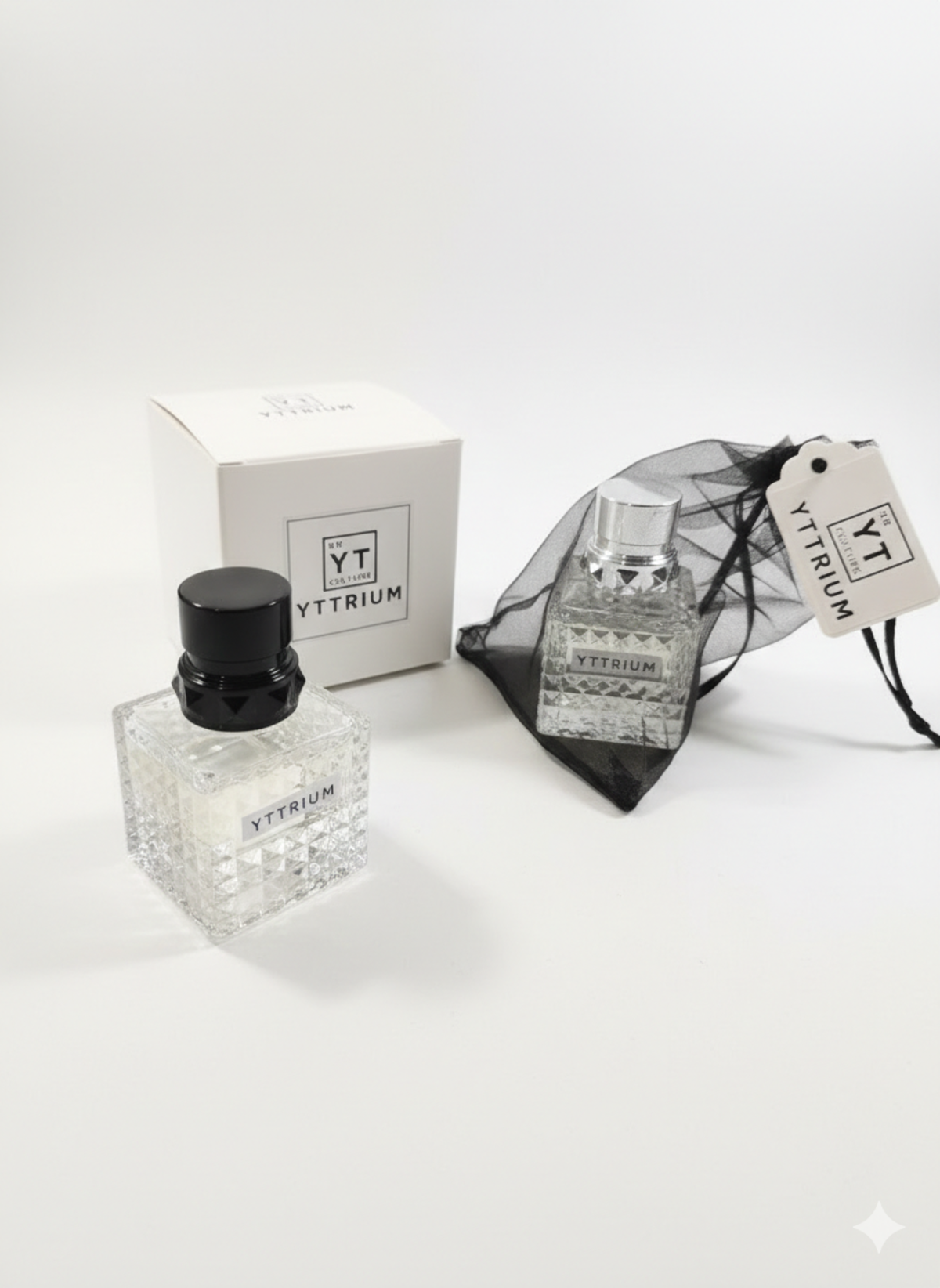 Yttrium perfumes