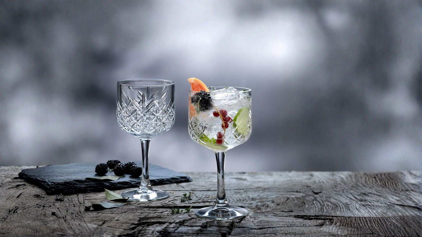 "Cristalería que enamora"