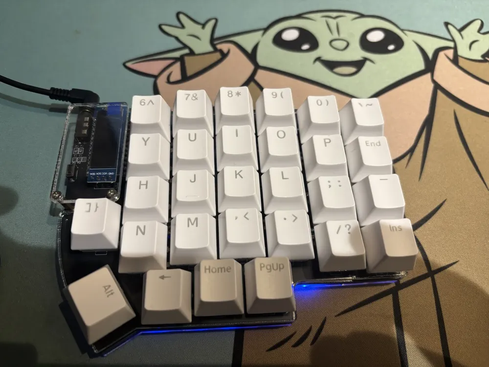 Photo of the keyboard Lily58