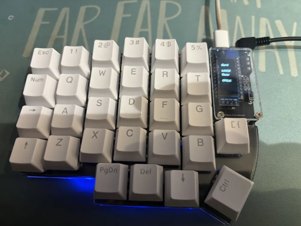 Photo of the keyboard Lily58